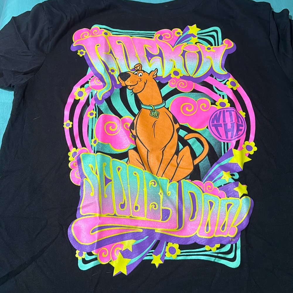 Graphic T